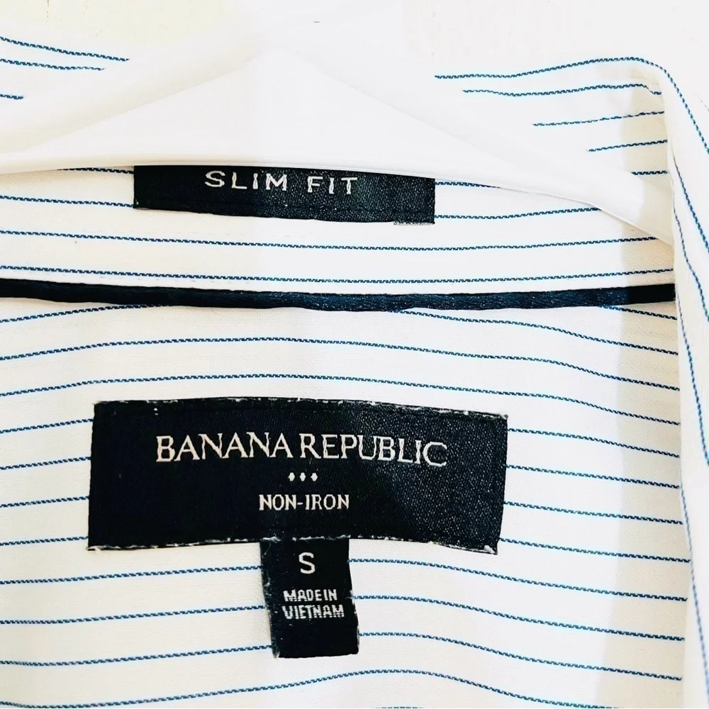 Banana Republic Slim Fit Non-Iron Striped Button Down Shirt Small Blue/White